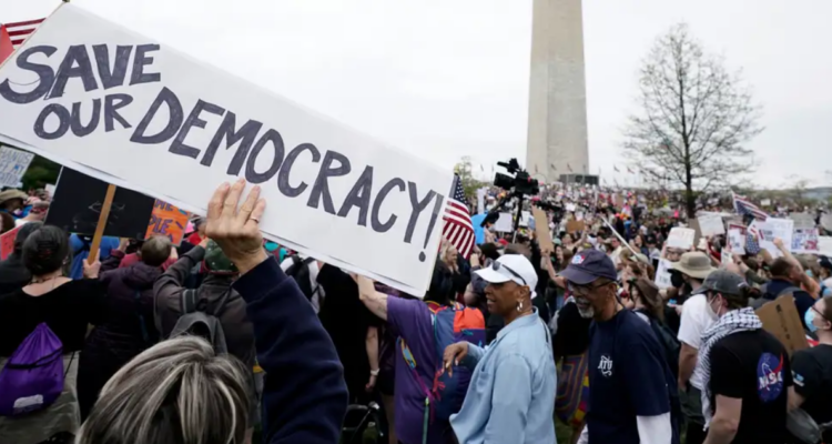 Masivas protestas contra Donald Trump en Estados Unidos