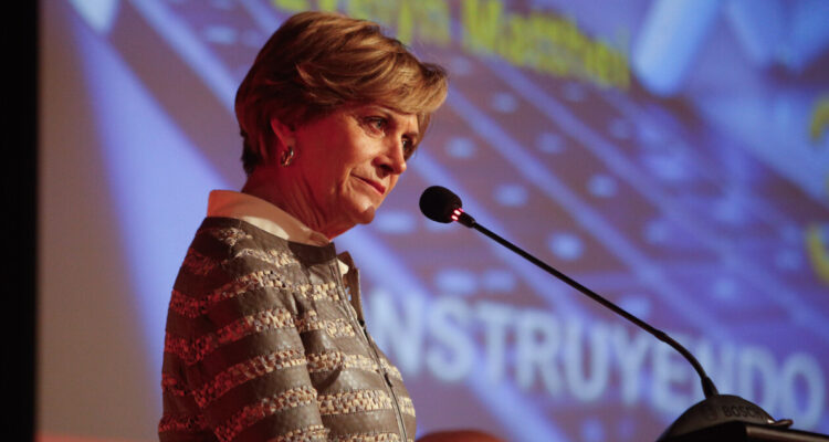 Matthei se desmarca de polémica elección en el Senado y la Cámara: “No me voy a meter, son adultos”