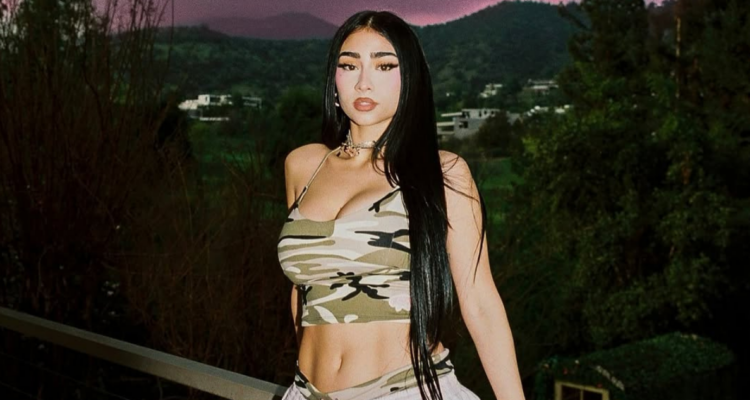 Paloma Mami en fotografía compartida en su cuenta de Instagram en referencia a su segundo álbum