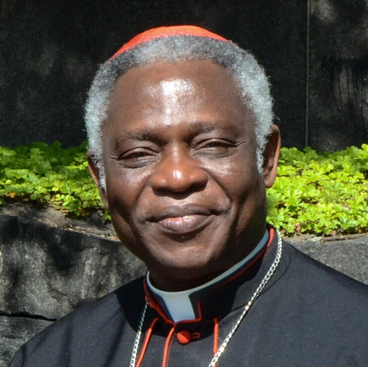 Los nombres que más suenan para asumir como Papa: Peter Turkson, Pietro Parolin y Luis Antonio Tagle