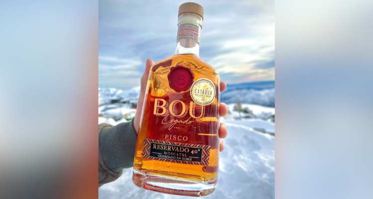 Pisco chileno es reconocido como el mejor del mundo en destacado certamen internacional de destilería