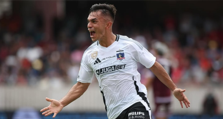 ‘Vicho’ Pizarro promete que Colo Colo hará “un esfuerzo más” en Copa en honor a hinchas fallecidos