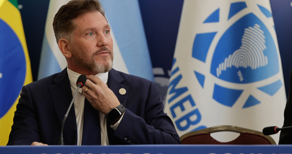 Presidente de Conmebol es acusado de extorsión: senadora denunció a Domínguez en Congreso de Paraguay
