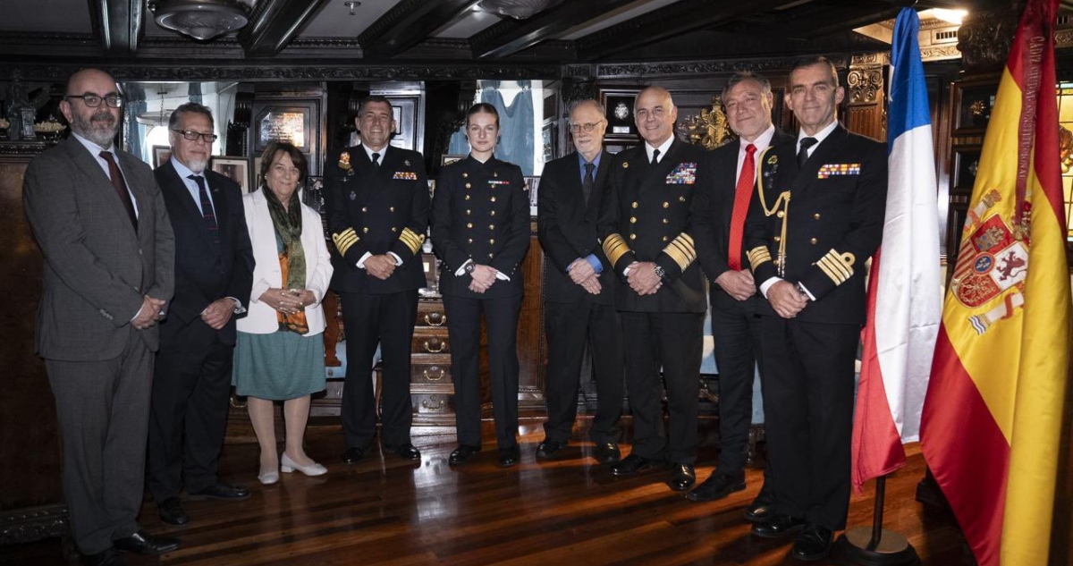 Ministerio de Defensa – X