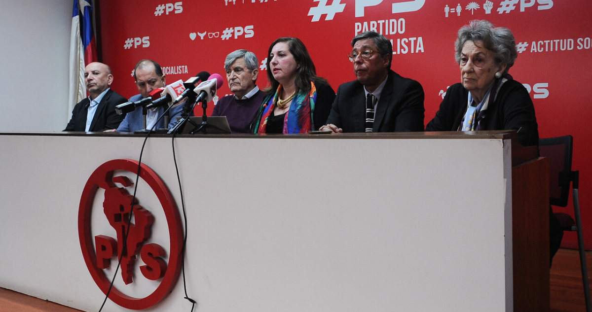 Tensa declaración del PS por destitución de Allende deja en “reflexión” su relación con el Gobierno