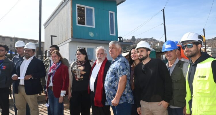 Reconstrucción megaincendio en Valparaíso