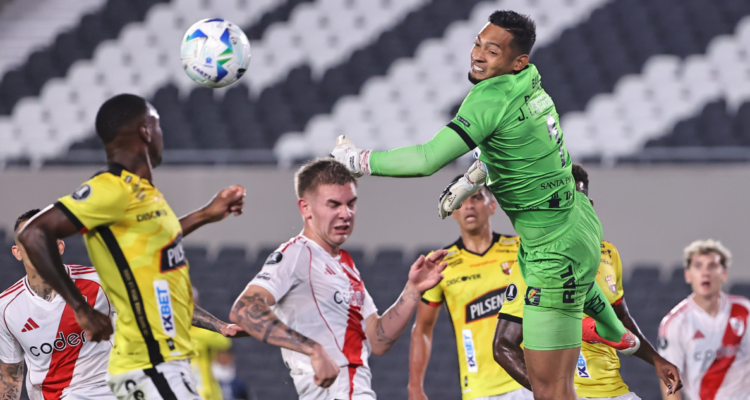 River Plate igualó ante Barcelona en un opaco partido de Libertadores.