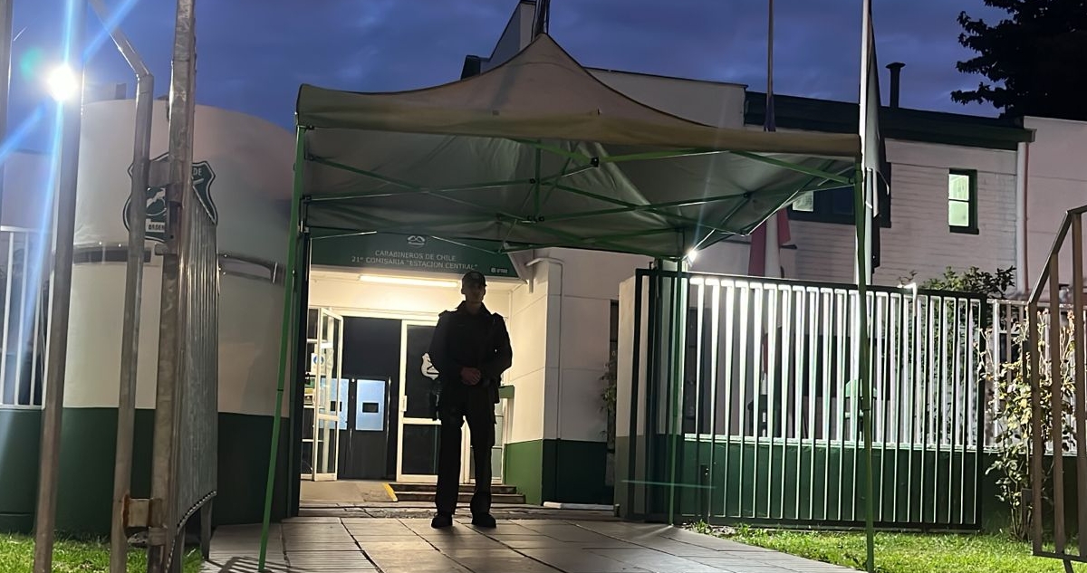 Imputado por drogas denuncia que carabineros le robaron $3 millones tras fiscalización en la RM