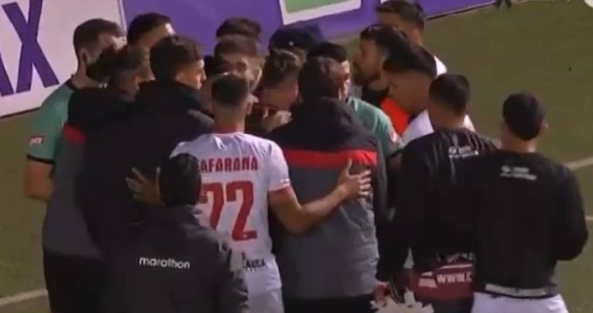 Defensor de San Felipe queda con arraigo nacional tras agredir a guardia en el estadio.