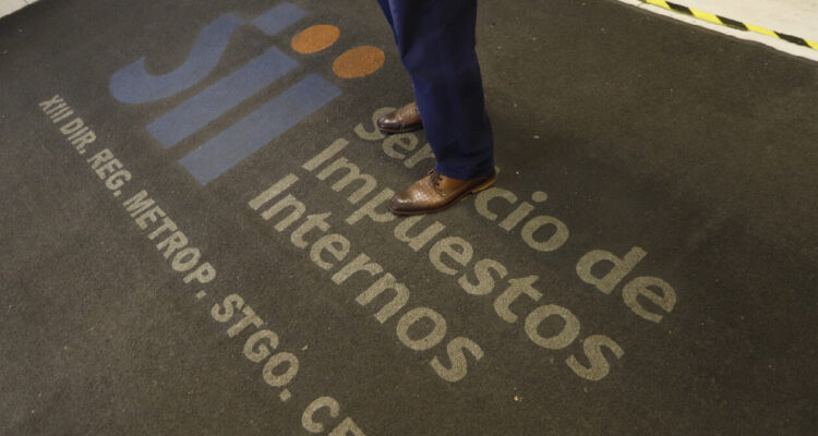 Luego de varias críticas: SII detalla nuevo informe revisado sobre evasión de impuestos