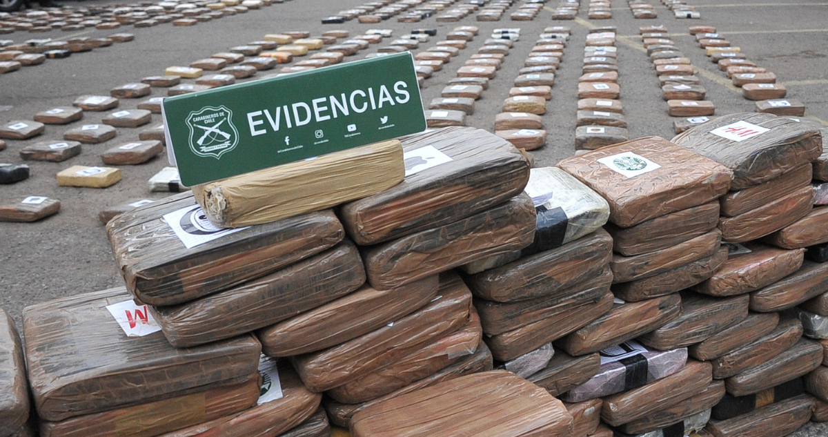 Carabineros recupera 465 kilos de marihuana oculta en ductos de aguas lluvia en Antofagasta