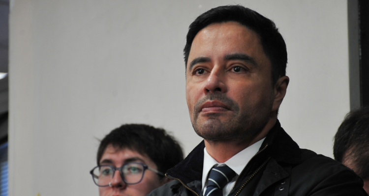 Carter desliza criticas a Matthei y Chile Vamos por primarias: “Es un desastre”