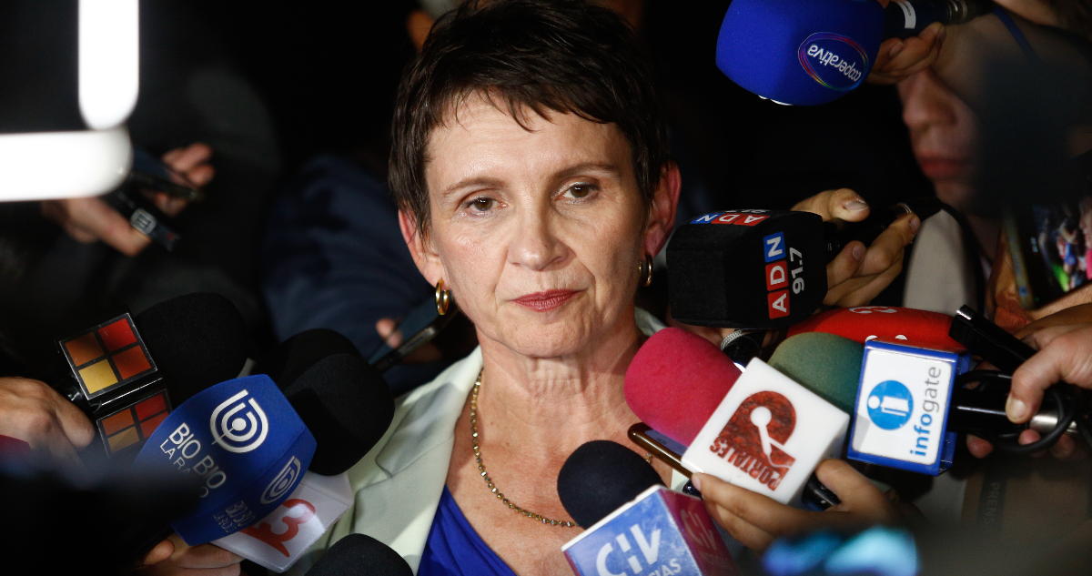 Tohá acusa que Matthei le “está abriendo la puerta” a la ultraderecha: “No está decidida a pararlo”