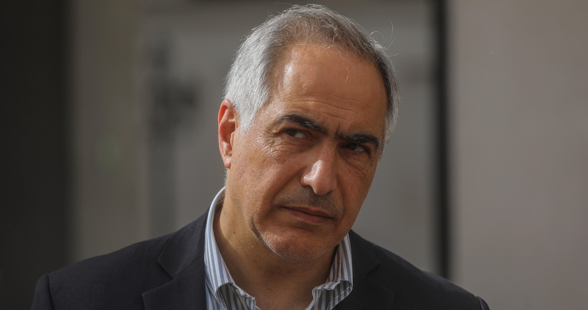 Chahuán podría estar impedido de ser candidato presidencial, pese a renuncia a RN