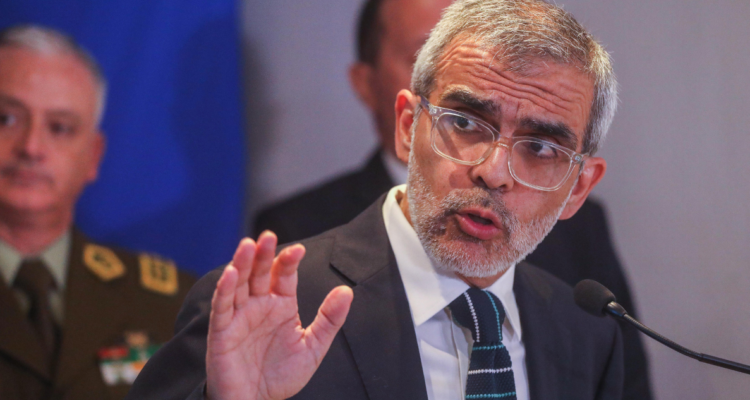 Cordero cuestiona dichos de Valencia: “Debemos evitar transformarnos en comentaristas”