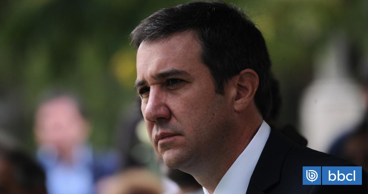 Líder de la UDI advierte sobre riesgos en próximas elecciones