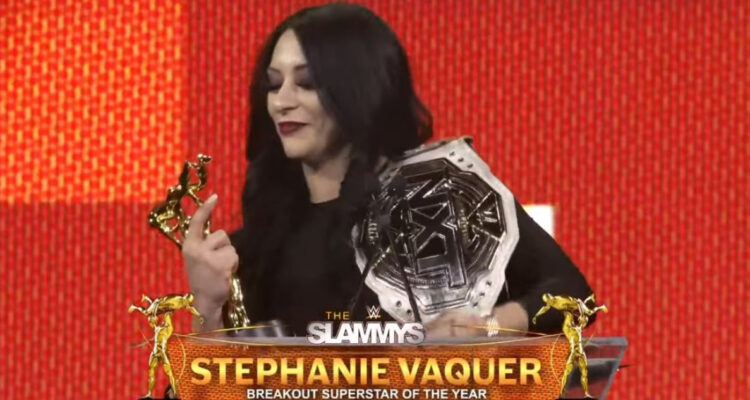 Stephanie Vaquer gana Slammy Award