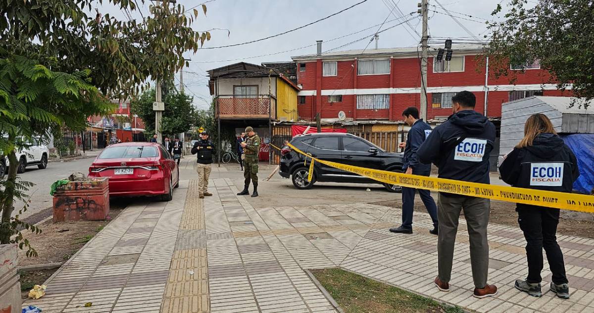 Hombre queda en riesgo vital tras recibir 7 disparos en Cerrillos
