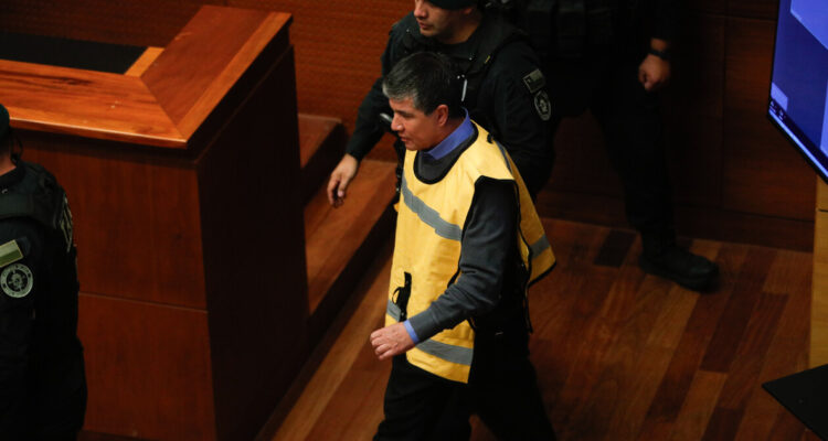 Suprema revoca decisión de Corte de Santiago y admite a trámite amparo de Monsalve