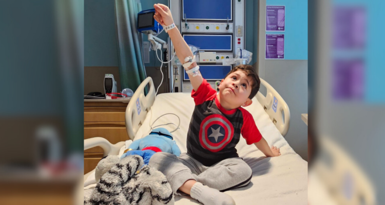 Tomás Ross inicia tratamiento en Estados Unidos para detener avance de distrofia muscular de Duchenne