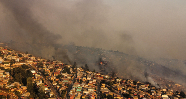 Reportan nueva muerte por megaincendio de 2024 en Valparaíso: víctimas fatales suben a 138