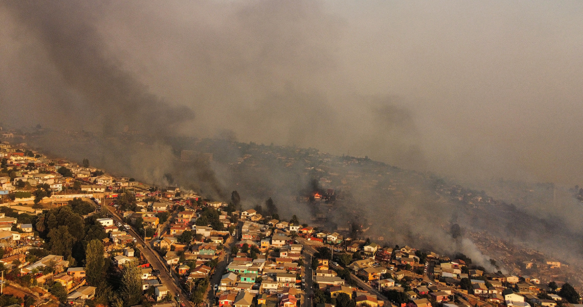 Reportan nueva muerte por megaincendio de 2024 en Valparaíso: víctimas fatales suben a 138
