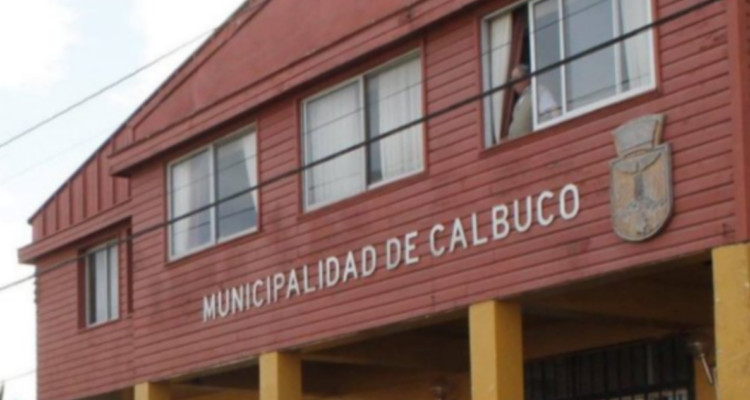 Municipio de Calbuco desvincula a funcionario que exigía pagos para agilizar procedimientos
