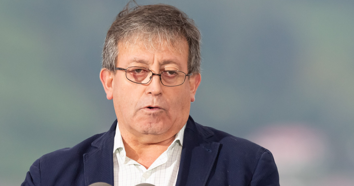 Tras 45 días: exalcalde de Puerto Montt, Gervoy Paredes depone huelga de hambre líquida