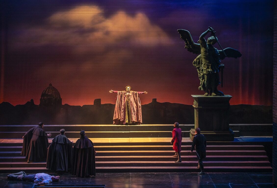 Tosca 