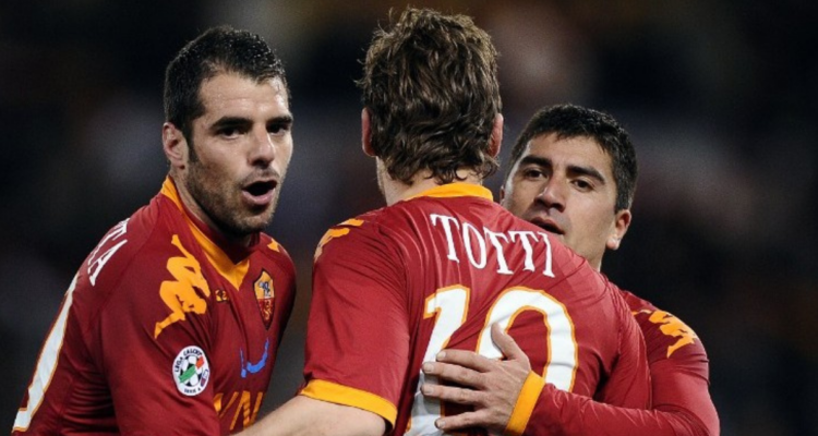 Francesco Totti se deshace en elogios recordando a David Pizarro.