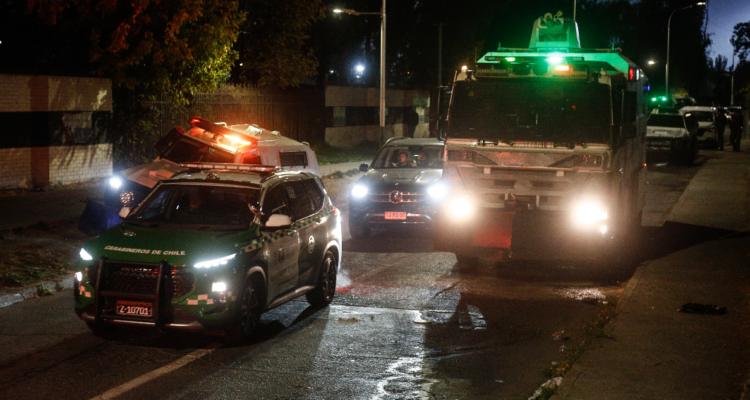 Revelan audio donde carabineros explican tragedia en el Monumental que dejó a dos hinchas fallecidos