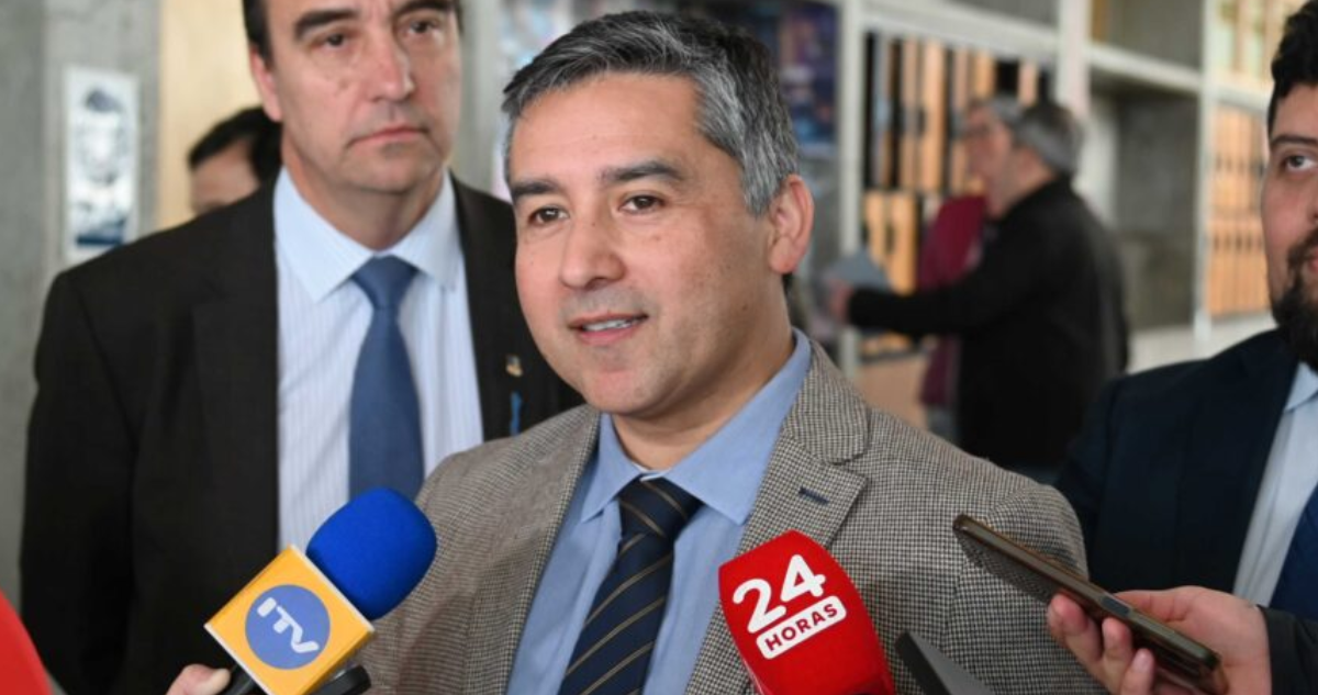 Tras un mes de paro docente, suspenden al director ejecutivo del SLEP de Magallanes por “mala gestión”