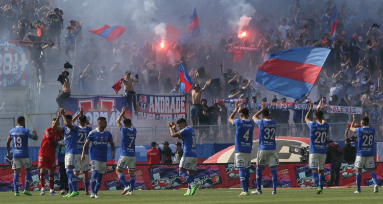 Cinco querellas y más de mil personas sin acceso a estadios: las cifras de seguridad de Azul Azul.