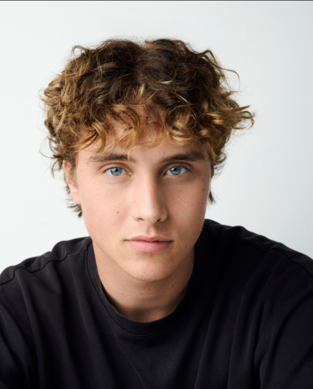 Joseph Zada, actor que interpretara a Haymitch en Amanecer en la cosecha