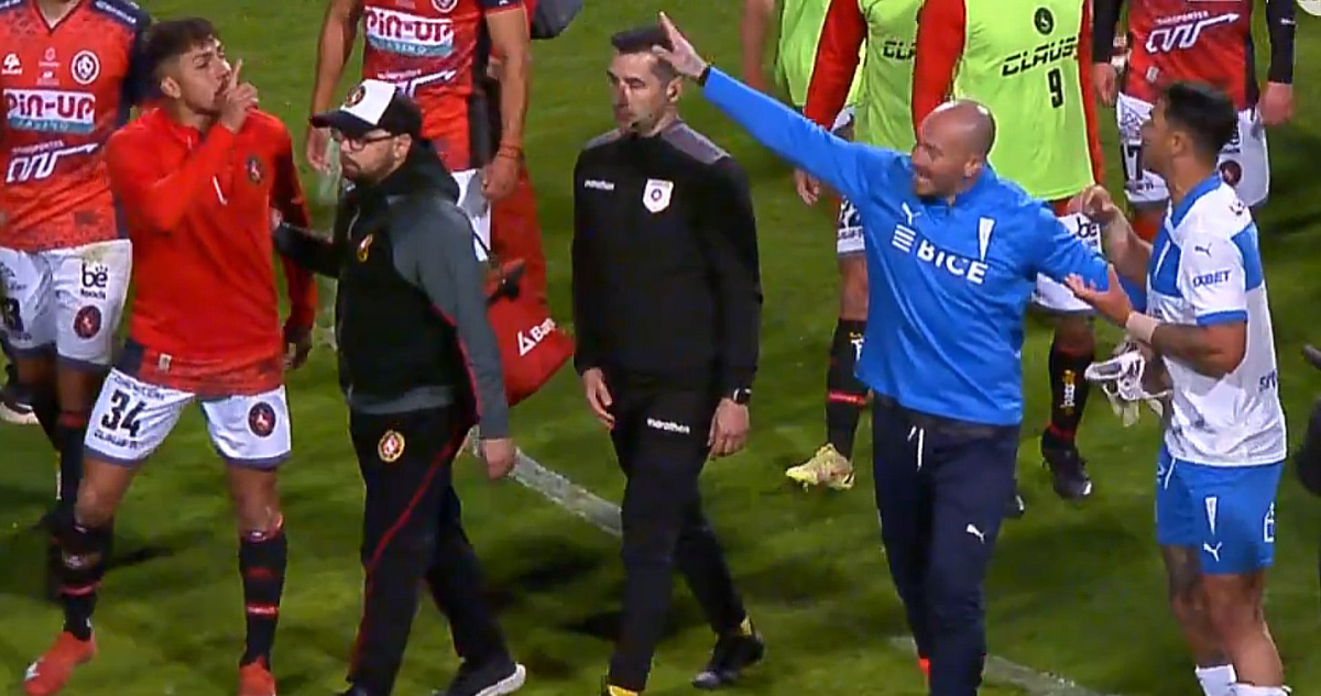 Caliente final en UC-Limache: Pelea Zampedri vs Pinares, y Cuevas empujando a cámara
