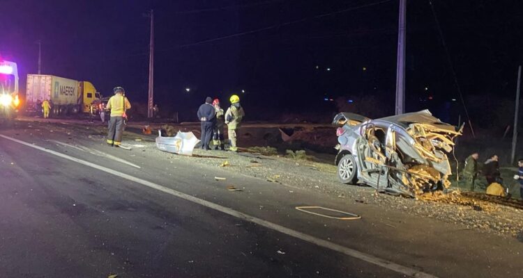 Un muerto dejó accidente en San Pedro: automóvil de la víctima quedó destrozado
