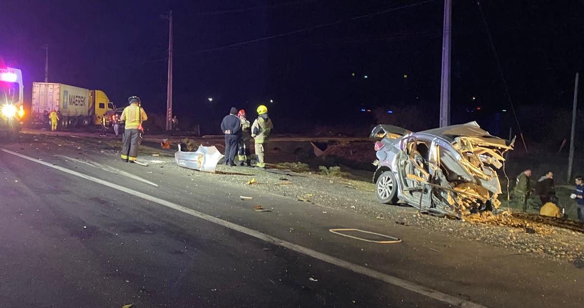 Un muerto dejó accidente en San Pedro: automóvil de la víctima quedó destrozado