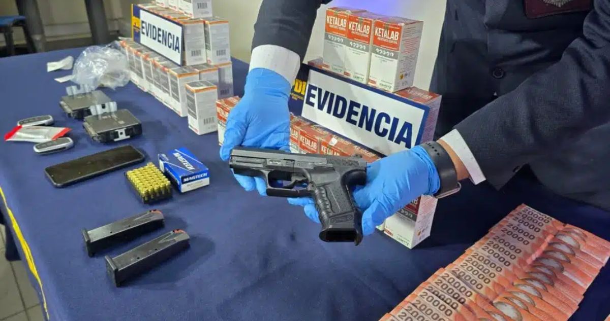 Detienen a sujeto por robo con violencia y tráfico de drogas en pleno centro de Antofagasta