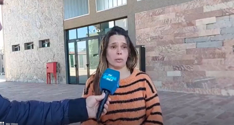 Argentina recibe por error $500 millones, los gasta y la demandan: “Pensé que era un regalo de Dios”