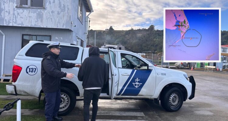 Rescatan a 9 tripulantes de barcaza que se hundió en Queilen