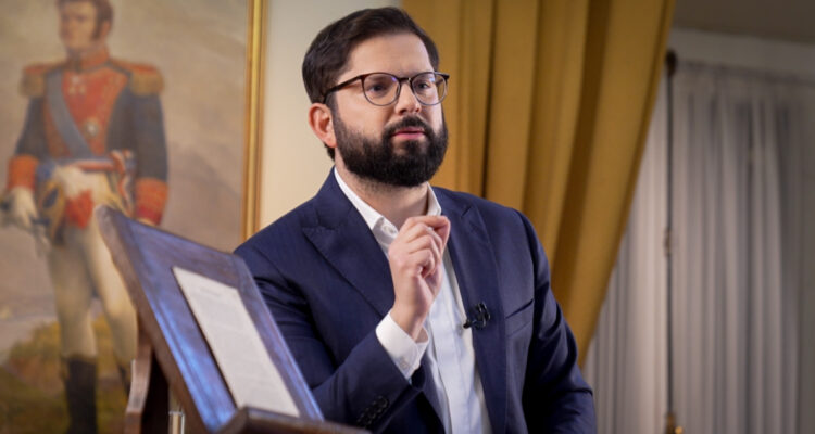 Boric anuncia medidas para resolver “conflicto indígena”: restitución de tierras es el primer punto