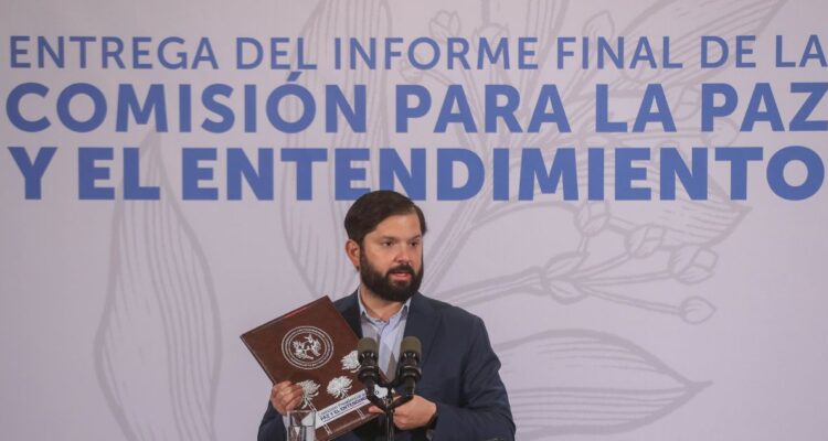 Presidente Boric realizará cadena nacional este jueves para abordar informe de Comisión para la Paz