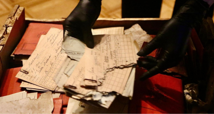 Datan de los años 40: encuentran cajas con propaganda nazi en archivos de la Corte Suprema Argentina