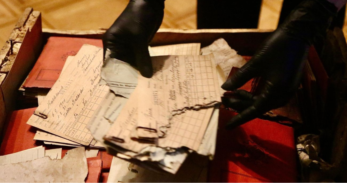 Datan de los años 40: encuentran cajas con propaganda nazi en archivos de la Corte Suprema Argentina