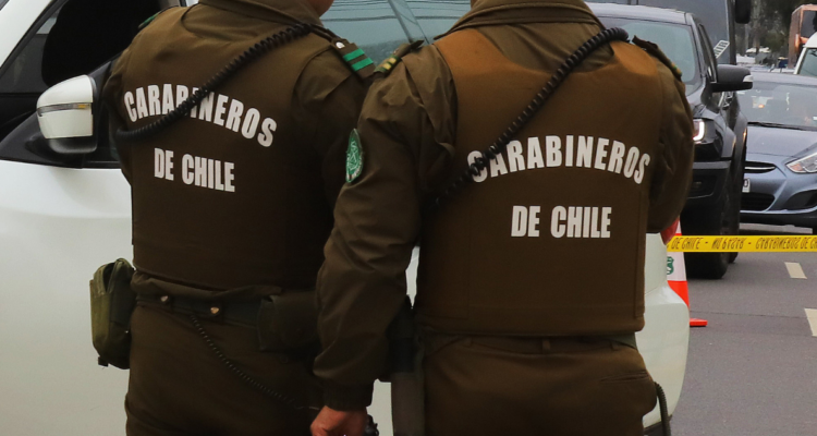 Carabineros abaten a hombre que intentó atropellarlos con vehículo robado en Renca
