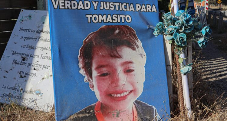 Caso Tomás Bravo: defensoría busca declarar ilegal escuchas telefónicas incluidas del tío abuelo