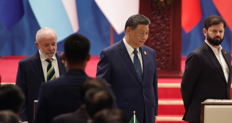 Litio y energía: Las claves de por qué a China cada día le interesa más “conquistar” América Latina