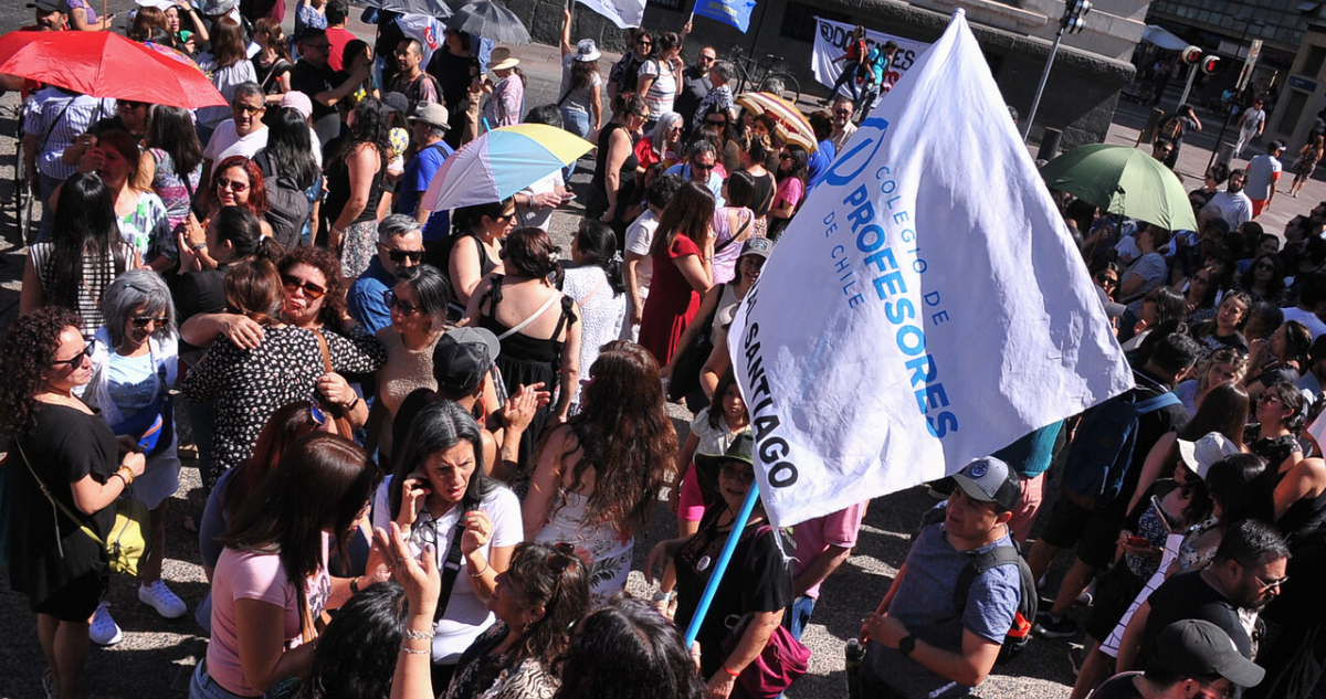 Colegio de Profesores concreta paro de “advertencia” en medio de negociaciones con el Mineduc