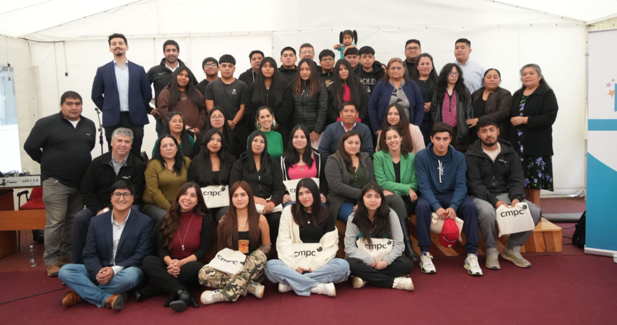 Programa educativo Construye Futuro alcanza más de 1.300 jóvenes beneficiados en 13 comunas del sur