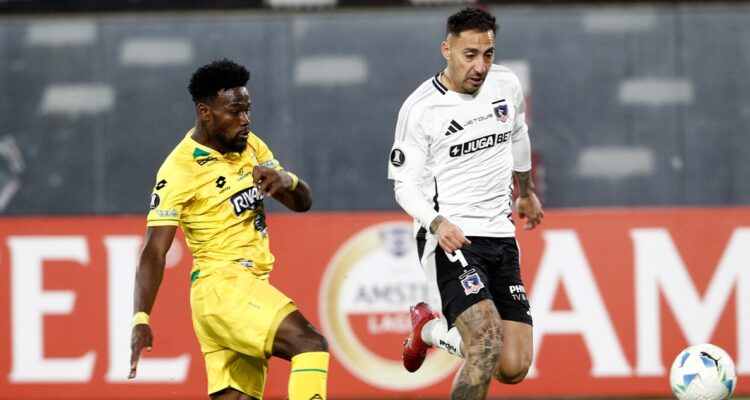 Colo Colo se despidió de Copa Libertadores venciendo a Bucaramanga.